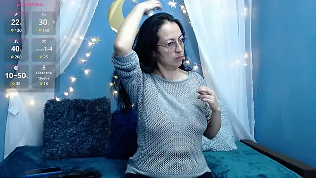 Lauryn Jones online show from 12.19.25