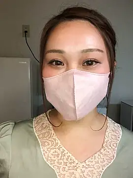 Snapshot of reika33 chatting on 11.24.25 reika33 online show from 11.24.25