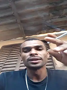 Snapshot of m-a-g-n-a-t-a chatting on 04.26.26 m-a-g-n-a-t-a online show from 04.26.26