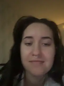 Snapshot of ShadowEve chatting on 11.24.25 ShadowEve online show from 11.24.25