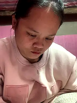 Snapshot of anhanh000 chatting on 12.16.25 anhanh000 online show from 12.16.25