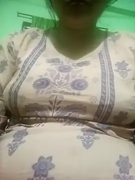 Snapshot of Tina_250 chatting on 04.07.26 Tina 250 online show from 04.07.26