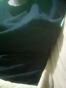 Snapshot of Tina_250 chatting on 04.12.26 Tina 250 online show from 04.12.26