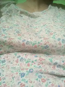 Snapshot of Tina_250 chatting on 04.13.26 Tina 250 online show from 04.13.26