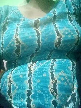 Snapshot of Tina_250 chatting on 04.16.26 Tina 250 online show from 04.16.26