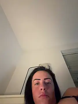 Snapshot of Bethrae25 chatting on 07.15.26 Bethrae25 online show from 07.15.26
