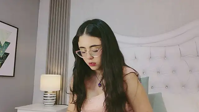 ScarlettPetrova online show from 05.11.26
