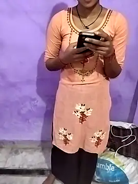 Snapshot of Hina_baby3 chatting on 11.05.25 Hina baby3 online show from 11.05.25