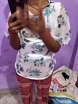 Snapshot of Hina_baby3 chatting on 11.06.25 Hina baby3 online show from 11.06.25