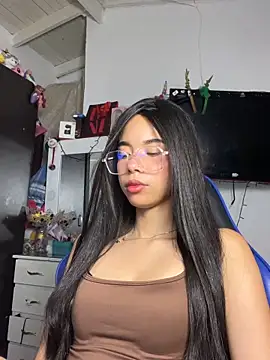 Milleradhara24 online show from 12.14.25