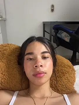 Milleradhara24 online show from 02.28.26