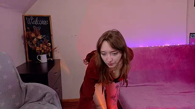 TinyMuse  online show from 11.09.25