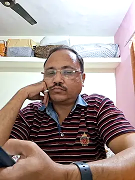 Snapshot of suraj696 chatting on 11.17.25 suraj696 online show from 11.17.25