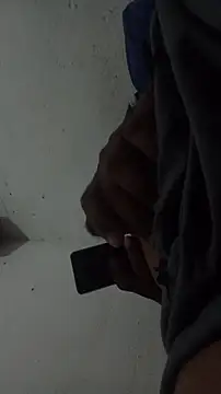 Snapshot of negrocomomisuerte chatting on 11.08.25 negrocomomisuerte online show from 11.08.25