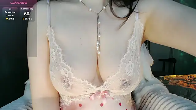 Snapshot of xxx719042 chatting on 04.24.26 xxx719042 online show from 04.24.26