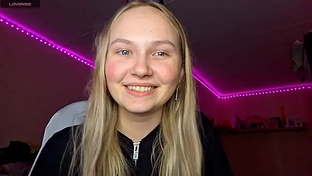 KarinRobertson online show from 02.23.26