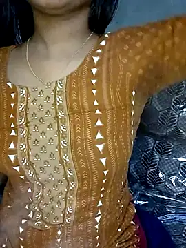 Snapshot of Neha533 chatting on 11.09.25 Neha533 online show from 11.09.25