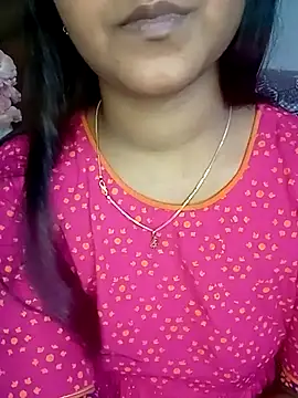 Snapshot of Neha533 chatting on 11.27.25 Neha533 online show from 11.27.25