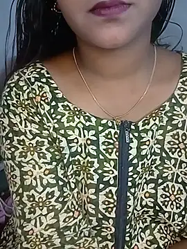 Snapshot of Neha533 chatting on 06.12.26 Neha533 online show from 06.12.26