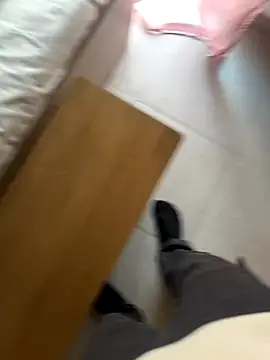 Snapshot of SkyzerD chatting on 11.10.25 SkyzerD online show from 11.10.25