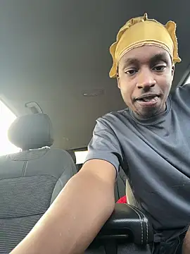 Snapshot of your_pervy_son chatting on 02.25.26 your pervy son online show from 02.25.26