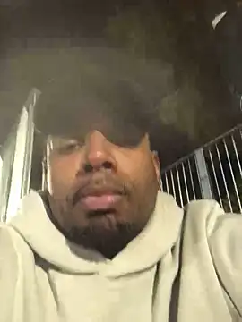 Snapshot of Angel23cm1 chatting on 11.20.25 Angel23cm1 online show from 11.20.25