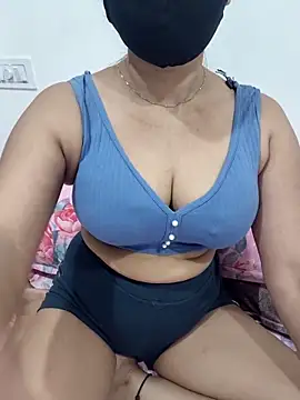 Aarti909090 online show from 05.15.26