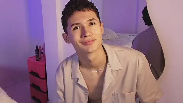 Eiden Blake online show from 12.15.25