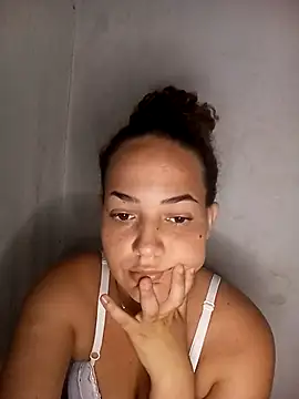 Snapshot of Keti_marques84 chatting on 11.17.25 Keti marques84 online show from 11.17.25