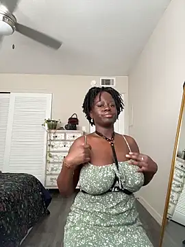 ladiosa selene online show from 03.01.26