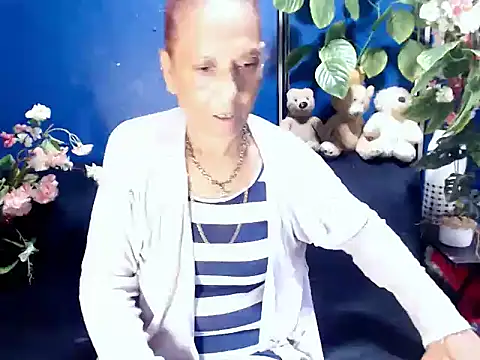 Hot queen57 online show from 12.18.25