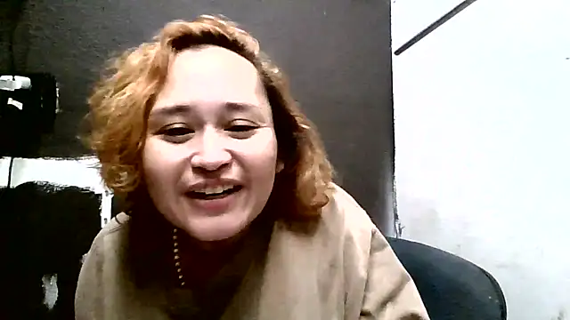 Snapshot of Eclipsedice chatting on 11.21.25 Eclipsedice online show from 11.21.25