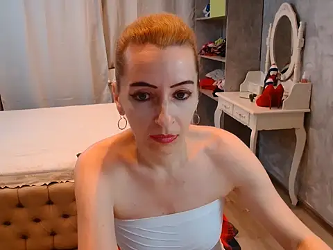 AnneDevrim online show from 12.02.25