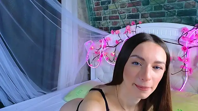 Snapshot of TaraWheeler chatting on 02.24.26 TaraWheeler online show from 02.24.26