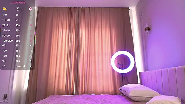 lihnpham online show from 11.14.25