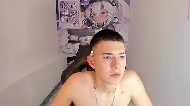 Snapshot of Aleck_Boy chatting on 11.17.25 Aleck Boy online show from 11.17.25