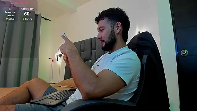 noah corvelle online show from 11.20.25