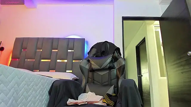 Snapshot of noah_corvelle chatting on 01.15.26 noah corvelle online show from 01.15.26