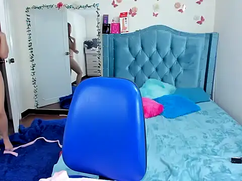 Aurora sky9 online show from 11.26.25