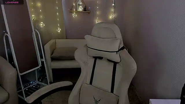 Hanako Rey online show from 02.25.26