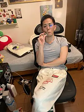 Snapshot of ippei0001 chatting on 11.08.25 ippei0001 online show from 11.08.25