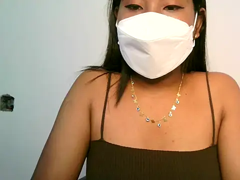 JENNY 20025 online show from 11.09.25