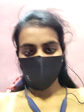 Snapshot of Thaper_Meera2 chatting on 05.01.26 Thaper Meera2 online show from 05.01.26