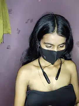 Snapshot of Thaper_Meera2 chatting on 05.16.26 Thaper Meera2 online show from 05.16.26