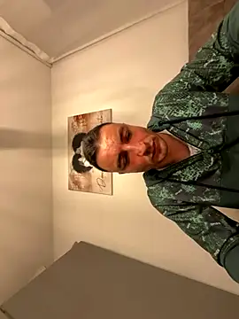 Sempresborroso 89 online show from 11.17.25