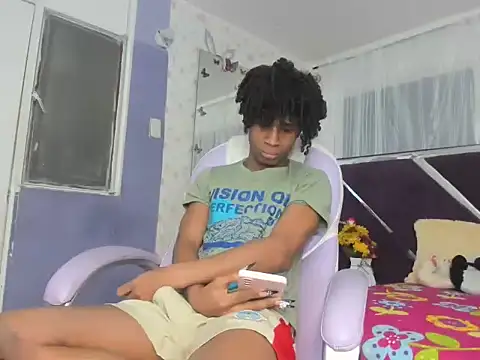 Santy bigcock 01 online show from 11.26.25