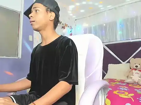 Santy bigcock 01 online show from 01.15.26