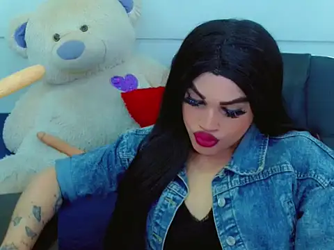 NharaBigCock online show from 03.18.26