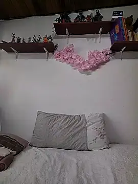 salomehill1 online show from 12.17.25