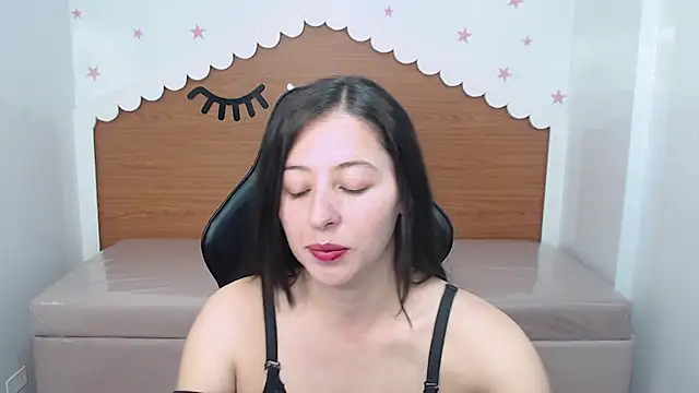 scarlett percy t online show from 11.27.25